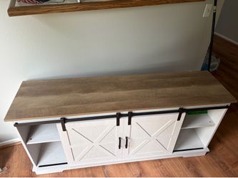 Tv stand like new