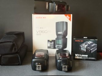 Godox Flash Kit (Canon) – V860II + TT685 + X1 Trigger | Complete Lighting Setup