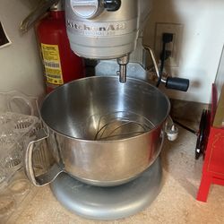 Kitchen Aid Professional 600