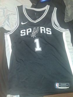 XL Victor wembanyama jersey