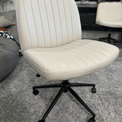 New Chair/computer Chair/vanity Chair/ Desk Chair