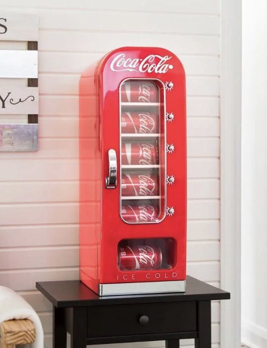 Coca Cola Retro 10 Can Vending Fridge
