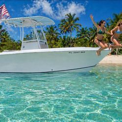 2005 21 Sailfish CC 2013 200hp suzuki boat