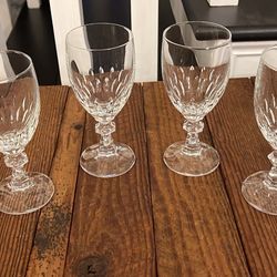 Vintage Cut Crystal Champagne/Wine Glasses (4)