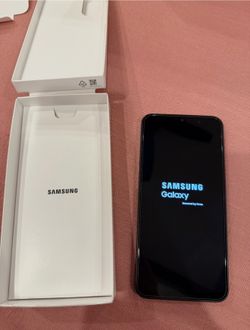 Metro pcs samsung Galaxy 17 ,5G new