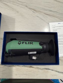 FLIR Scout TK Compact Thermal Monocular Thermal Imaging Camera