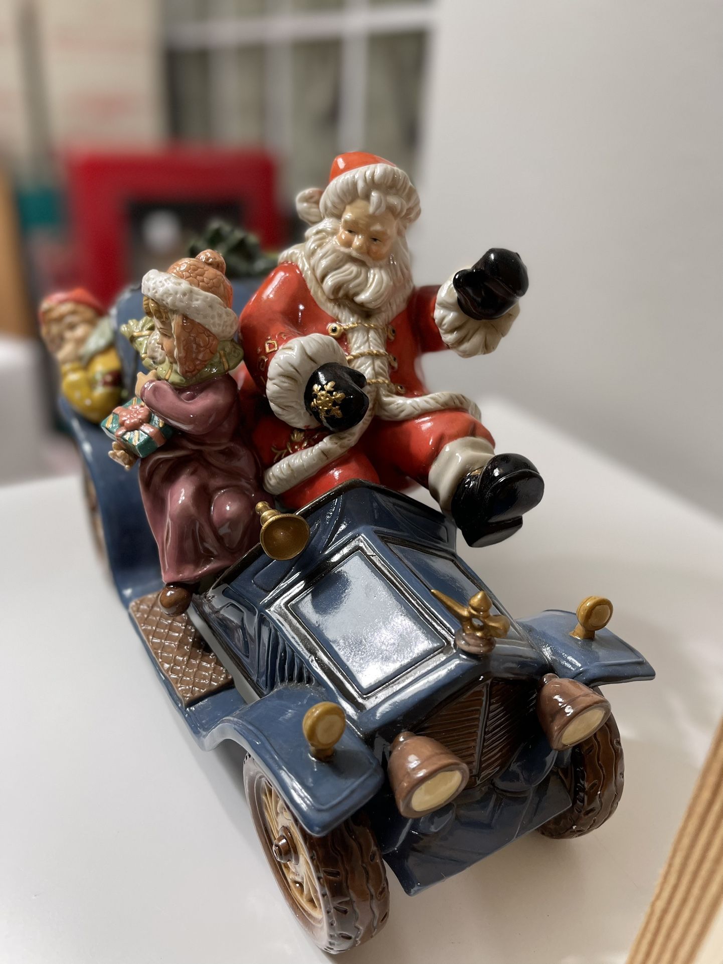 2003 Grandeur Noel Porcelain Santa Claus On Wheels Car Figurine Vintage Antique Classic Driving