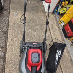 Milwaukee Lawn Mover Tool-Only 