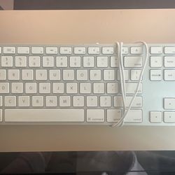 Apple USB Wired Keyboard with Numeric Keypad for Apple Mac Pro, Mini Mac, iMac, iMac Pro, MacBook Pro/Air