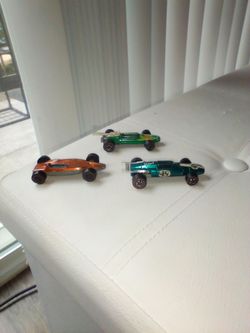 Hot Wheels Red lines