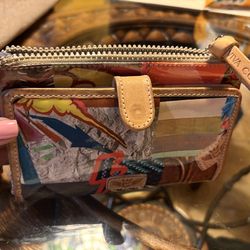 Consuela Wallet ✨