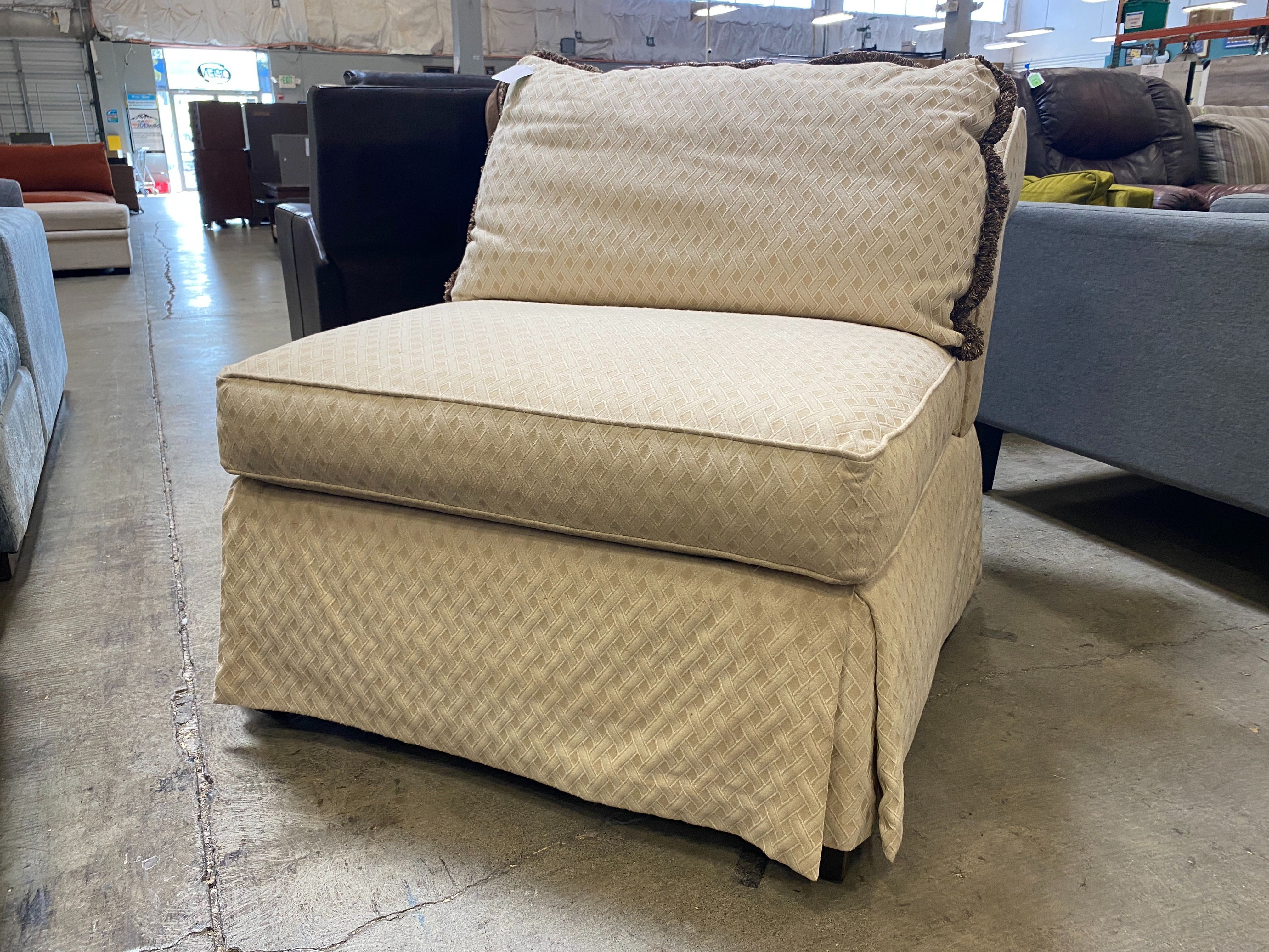 ETHAN ALLEN Vintage Cream Fabric Slipper Chair with Skirt