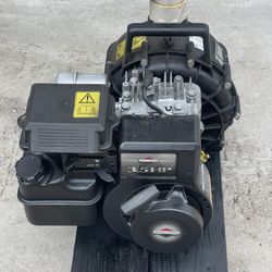 WATER PUMP CRAFTMAN BRIGGS AND STRATTON    3,5 HP  WORKS FINE START UP ON FIRST PULL 