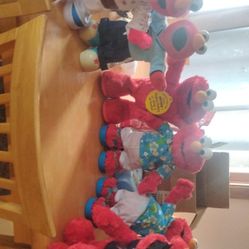 Sing Along Elmo Dolls