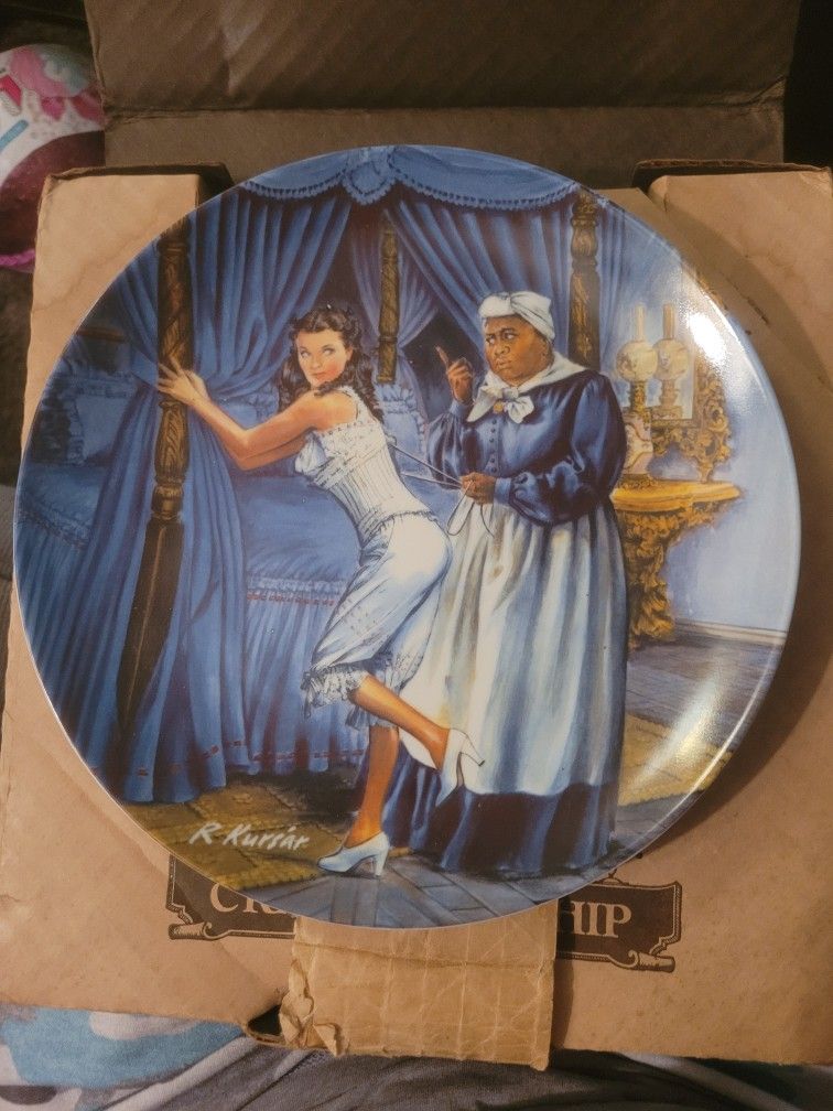 Knowles collector plate - Norman Rockwell - Mammy lacing Scarlet
