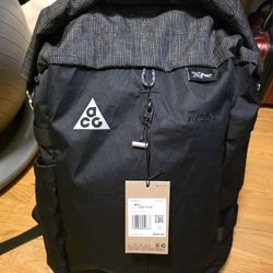 NEW NWT Nike ACG Aysén Backpack Black 32L Capacity