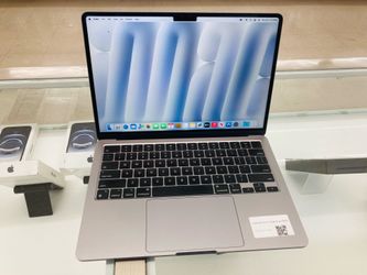 MacBook Air m3 8gb ram 256gb ssd