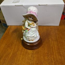 Vintage Porcelain Doll Music Box Rotates And Plays 8.5" Tall. Plays Music!


