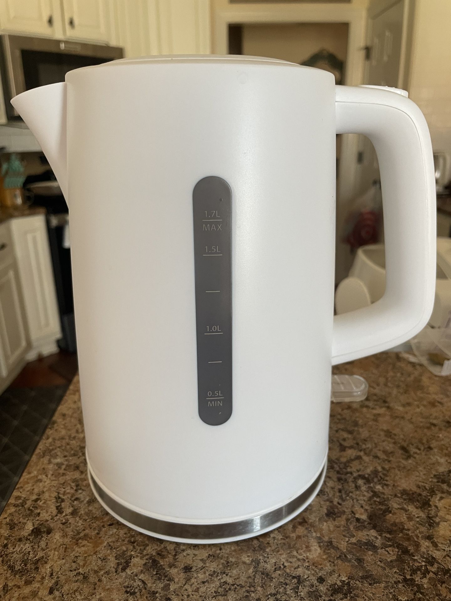 White Electric Kettle