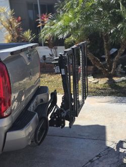 Electric Mobility Carrier