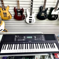 Yamaha PSR-E373 61-Key Portable Keyboard