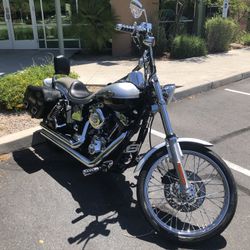 2003 Harley Davidson FXDWG