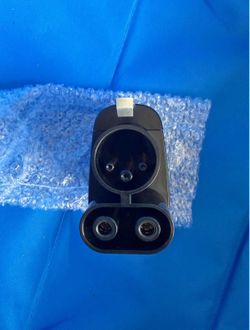 NACS to CCS Adapter