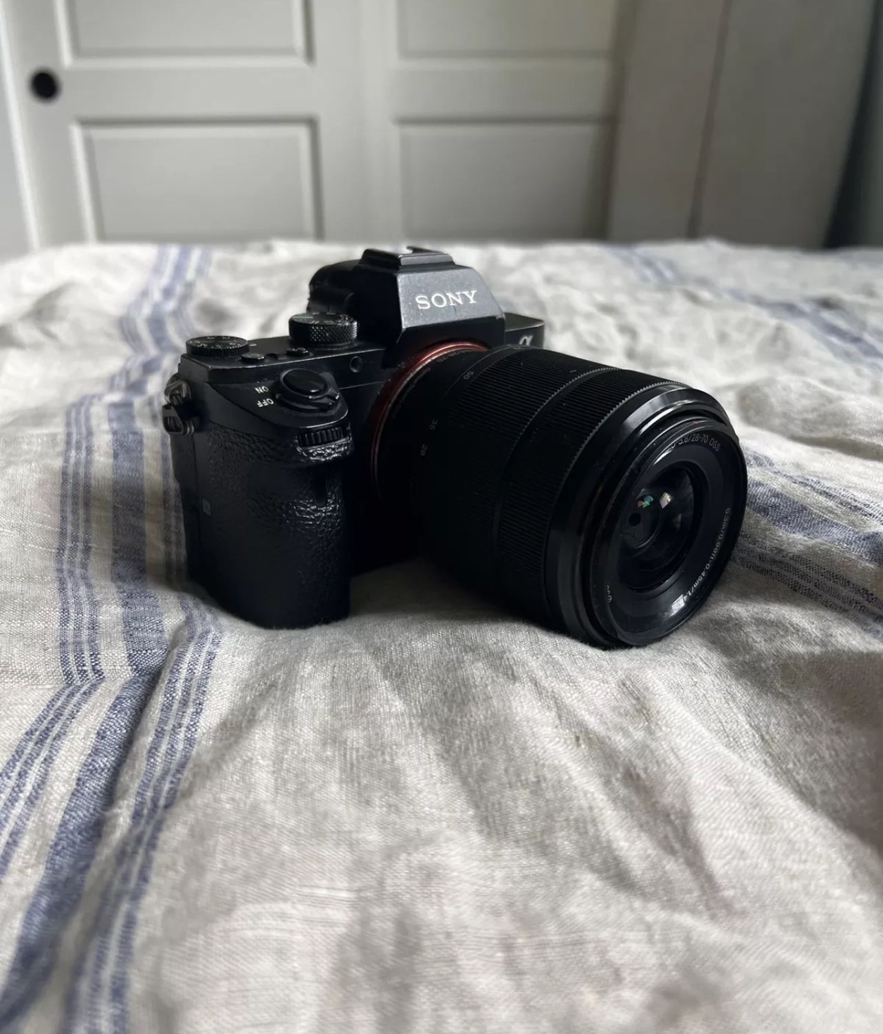 Sony Alpha α7 II Mirrorless Camera with 28-70mm Zoom Lens & accessories  