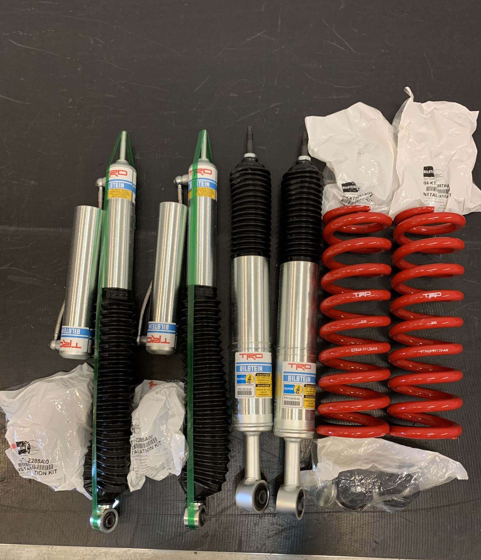 Toyota Tacoma 2005-2015 Prerunner & 4X4 TX BAJA TRD Bilstein Coilover Suspension Kit PTR13-35120