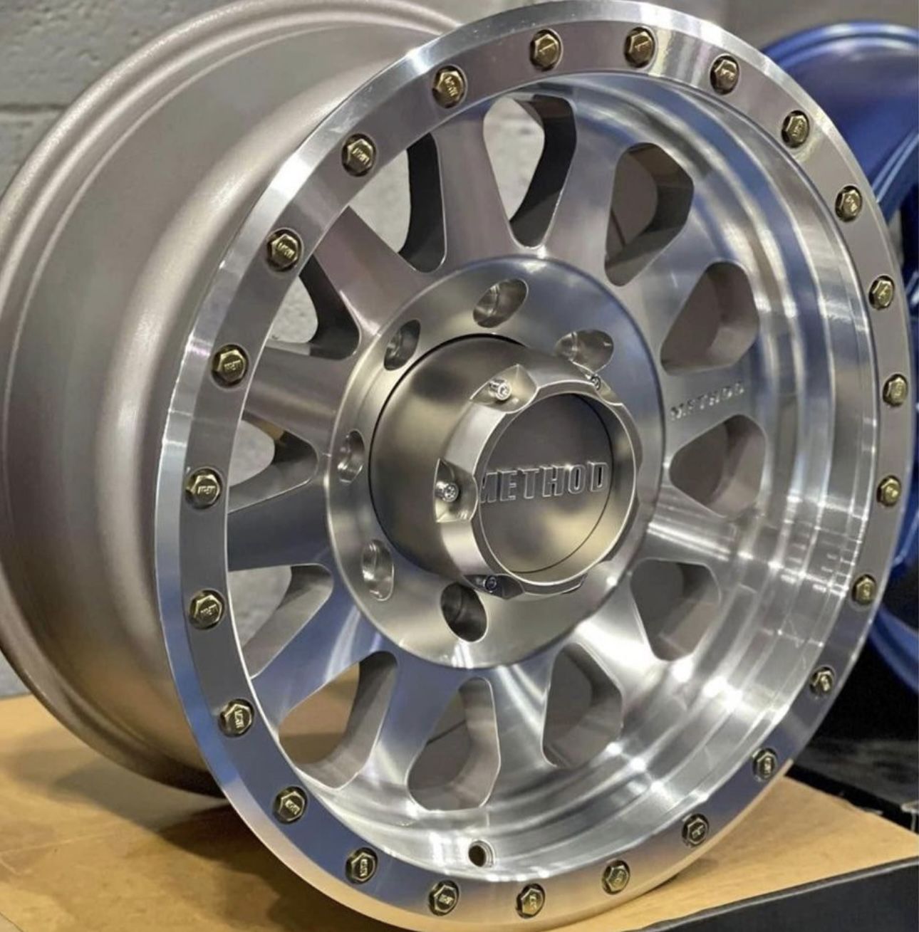 Method Mr 304 Double Standard Machine Silver 17x8.5 8x170 + 0 Offset 🔥🔥🔥🔥