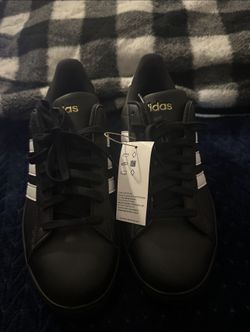 Adidas Grand Court 2.0 sneakers Size 10 With Box!!