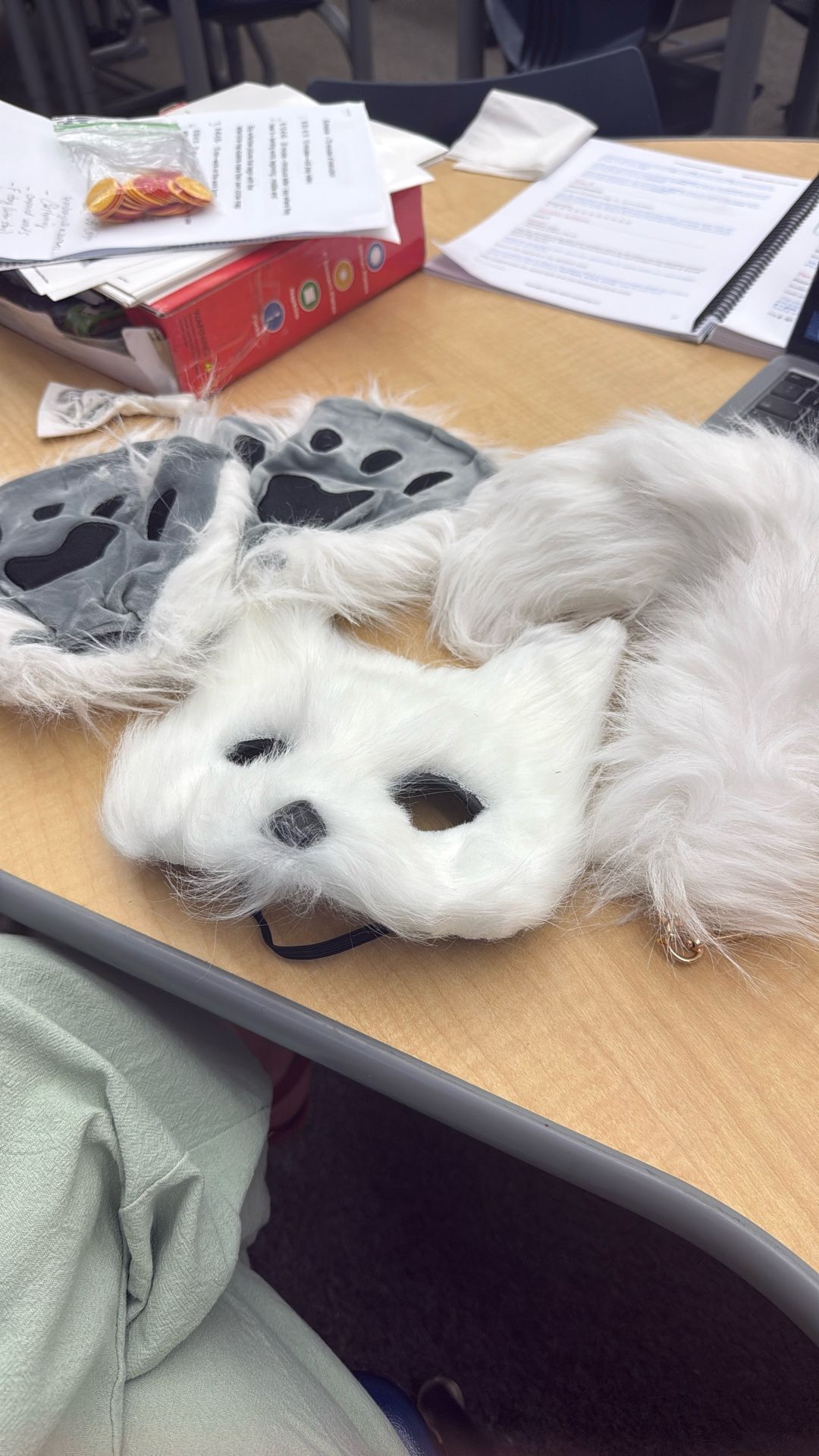 Furry Therian Mask and Fox Tail Gloves Set for Girls, Cat Mask Therian, Tharian Costumes, Wolf Therian Gear