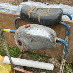 Hodaka Gas Tank And Seat