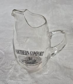 Vintage Southern Comfort Glass Pitcher – 8" Barware