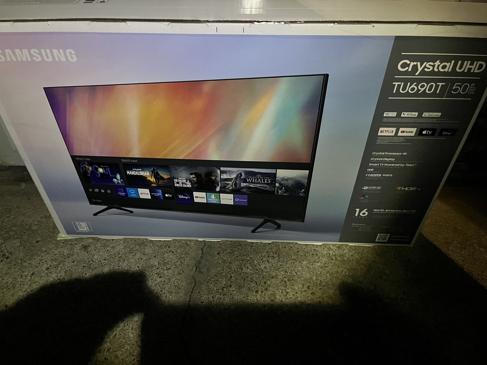 BRAND NEW SMART SCREEN