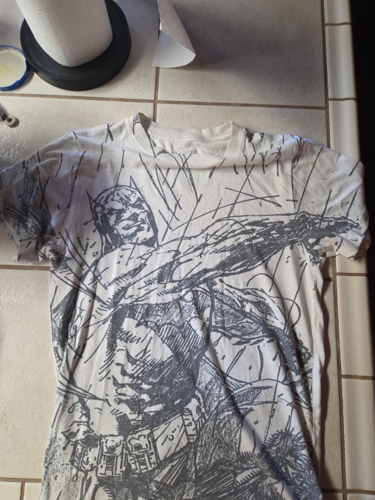Batman Sixflags Tshirt (Small)