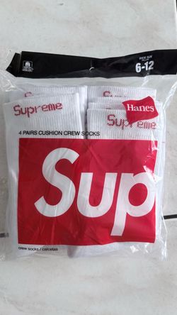 Supreme x Hanes Crew Socks 4-Pack