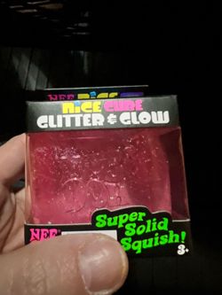 NEEDOH Nice Cube Sparkly Pink Glow In The dark