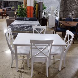 5 pc dining setsmall white Table With 4 White X Chairs