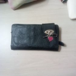 Love Wallet 