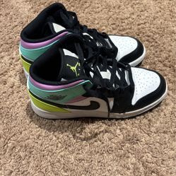 Kids Air Jordan 1