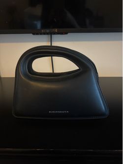 Black Purse