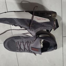 Skechers GoRun Air  Sz Men's 9.5