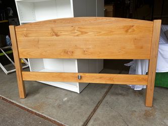 Queen Wood Bed Frame with Headboard & Footboard – Honey Toned Wood