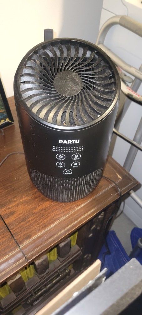 HEPA Air purifiers includes pre-filter, true HEPA filter and active carbon filter, powerful enough to clean filters particles as small as 0.3 micron.