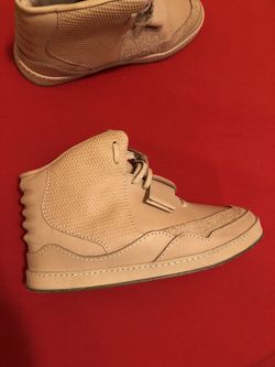 LASCO YEEZYS