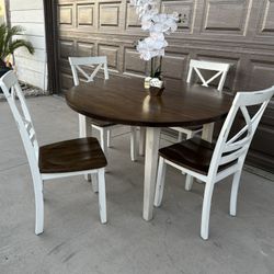 Beautiful Farmhouse Dining Table Set 