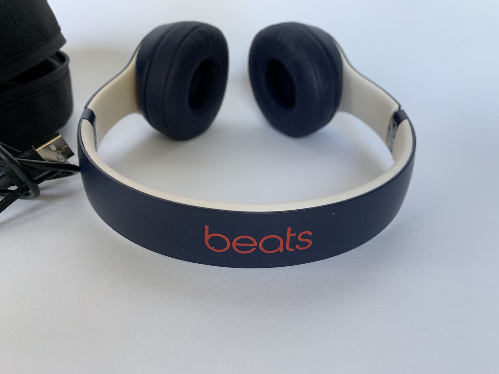 Dr beatssolo3 wireless headphones