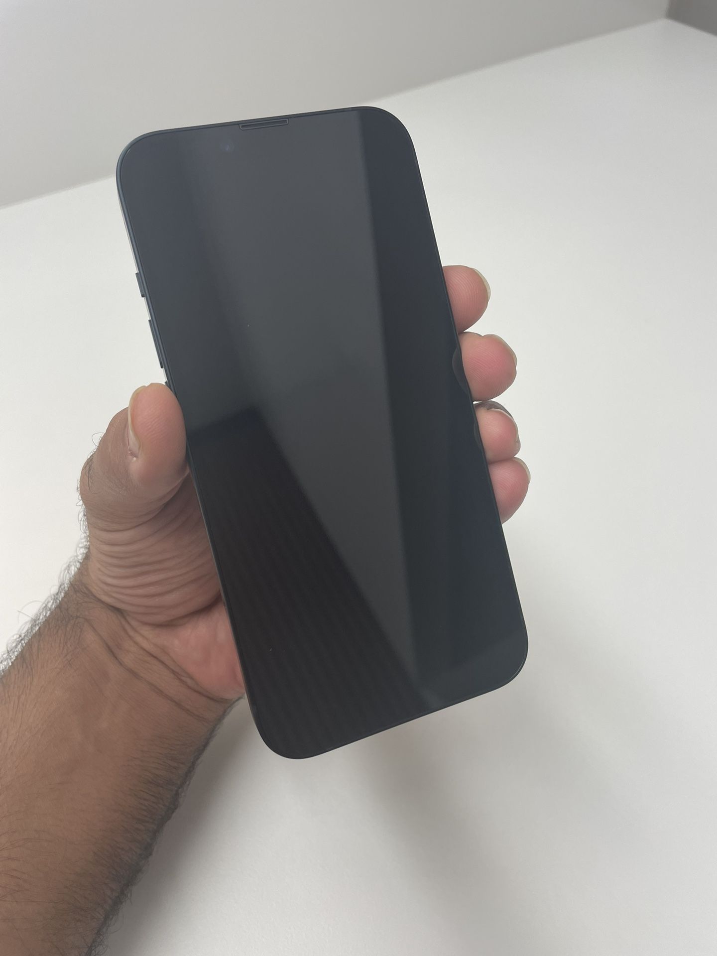 iPhone 14 (128GB) - Unlocked - Perfect Condition 