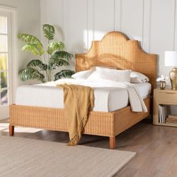 Natural Rattan Bed - Coastal Boho Design with Scalloped Headboard(NEW In A Box)